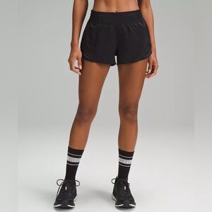 Hotty hot high rise lined short 2.5”